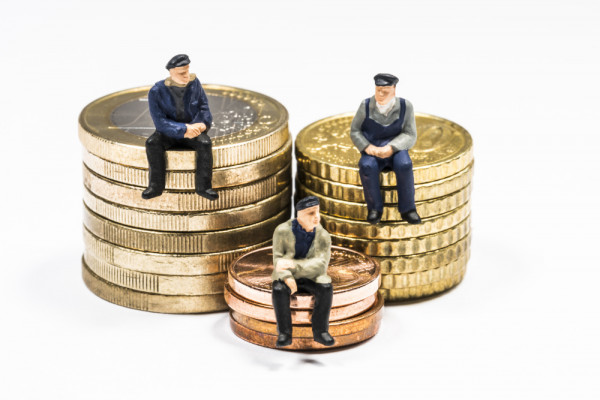 SGB XII – Sozialhilfe: Wenn das Geld bei Alter, Pflege, Behinderung nicht reicht