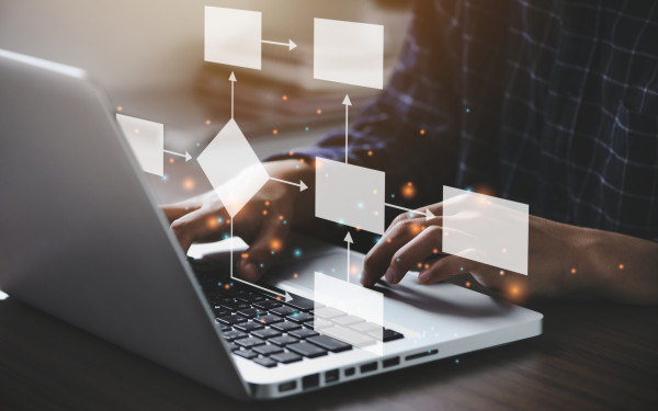 Digitale Modulreihe: Digitalisierung und OZG in der Kommune voranbringen – als Verantwortliche Veränderungsprojekte und -prozesse in Verwaltung und Behörden praxisnah managen